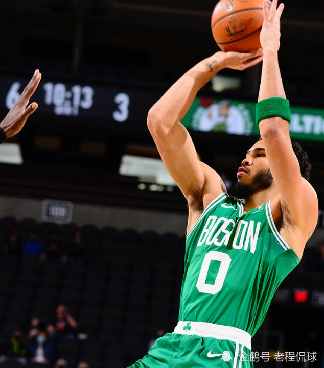 凯尔特人轻取太阳，克莱高光表现