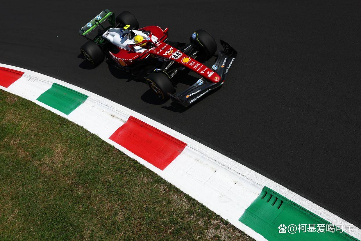 红牛车队力克法拉利，拉塞尔统治全场