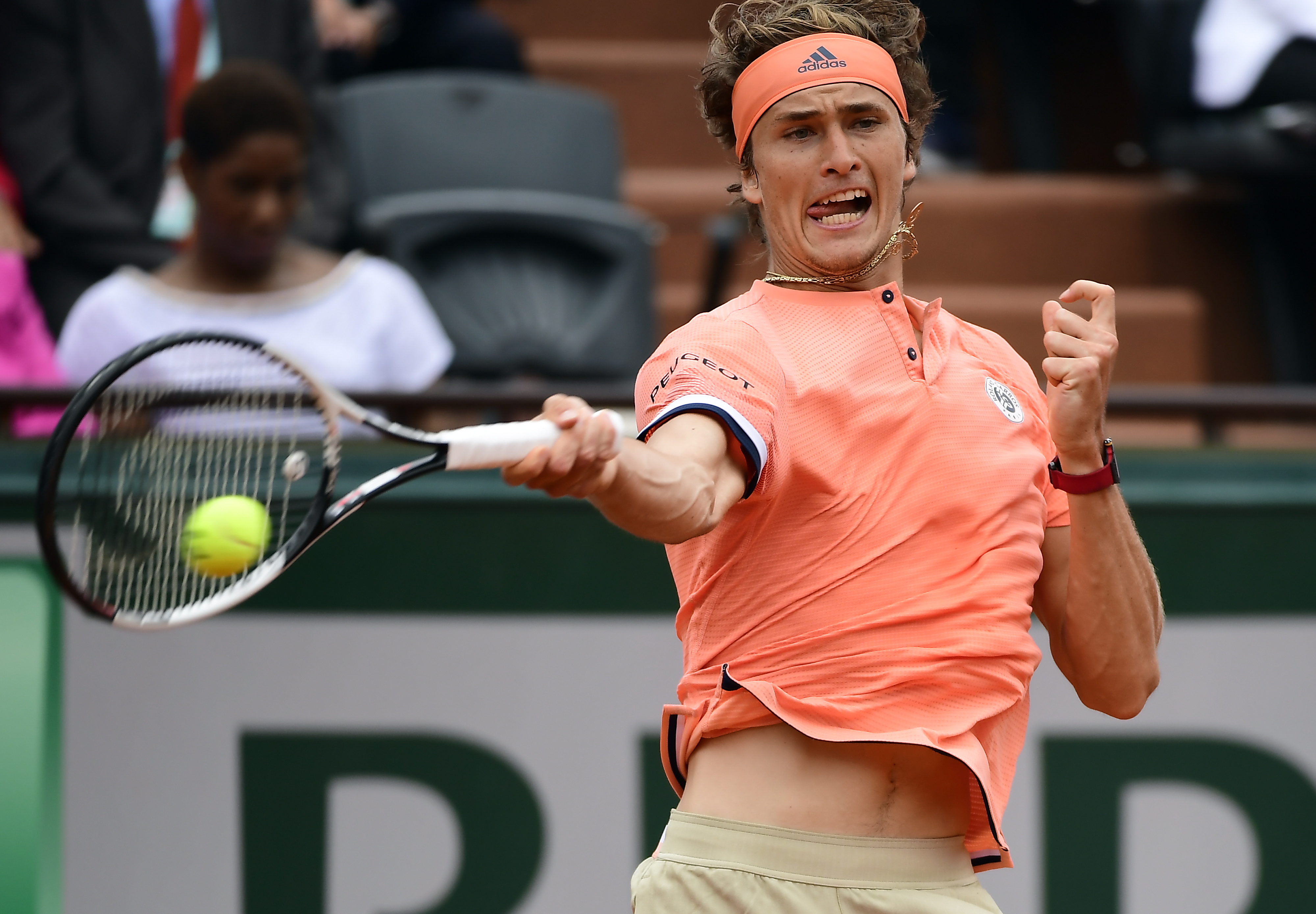 法网险胜年终总决赛，蒂姆关键制胜