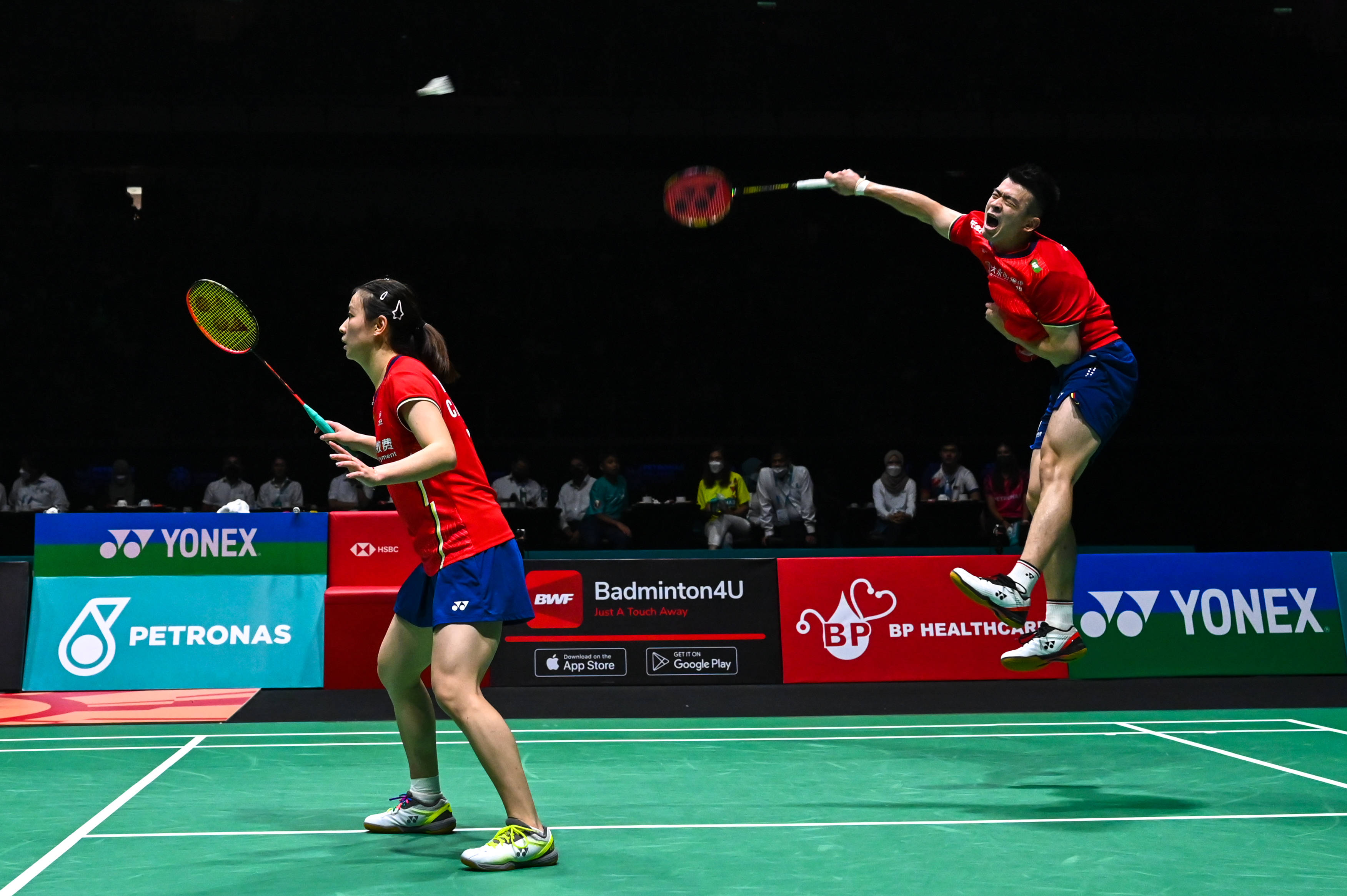 韩国队逆转马来西亚队，安赛龙带队取胜