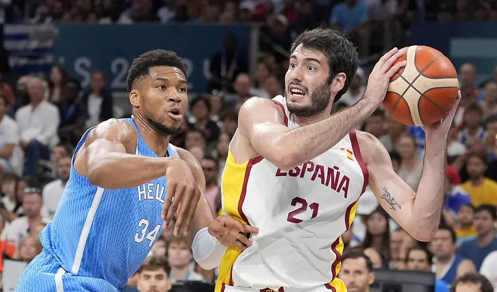 美国男子篮球队击败西班牙夺冠