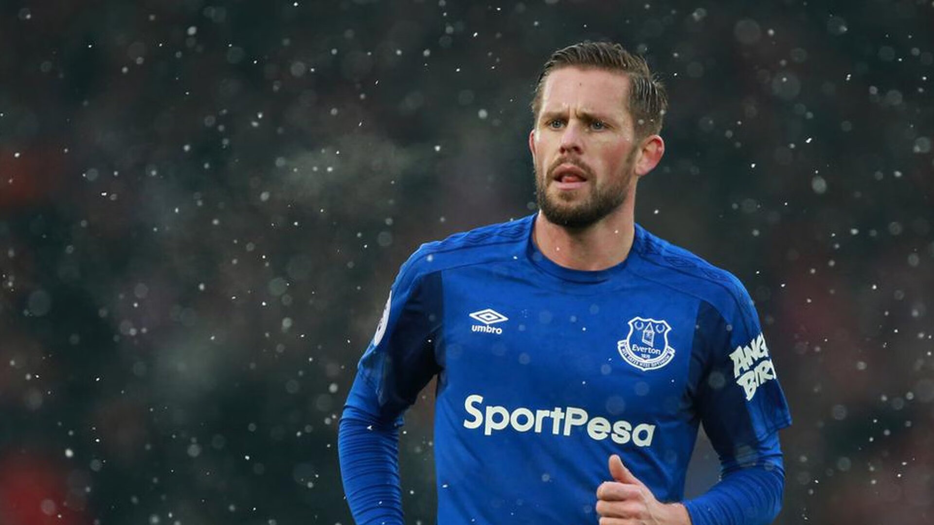 智利拿下里昂，奥纳纳如何成为关键先生