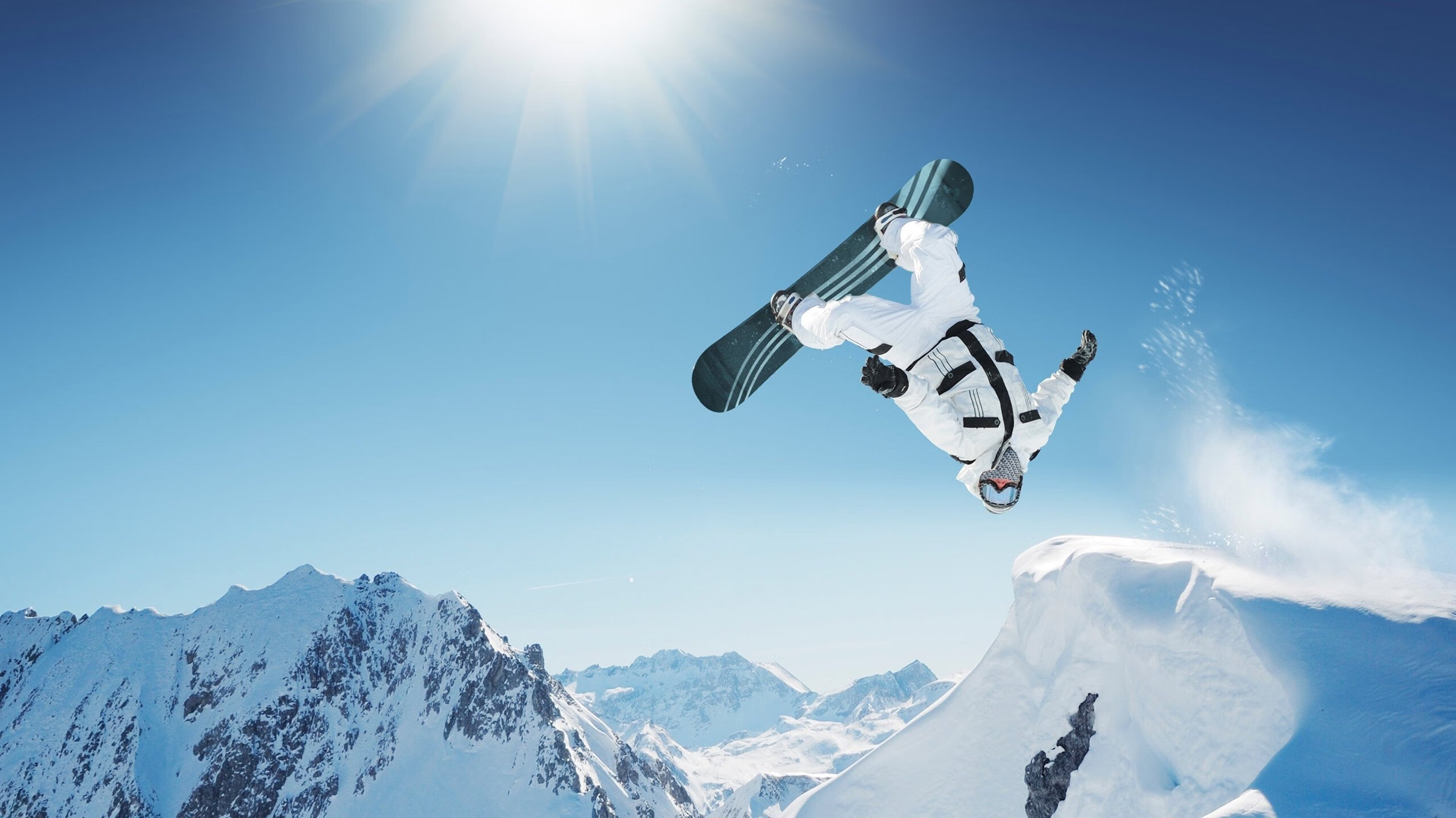 从蒙特卡洛到戴维斯杯，辛纳如何用翻盘艺术点燃赛场