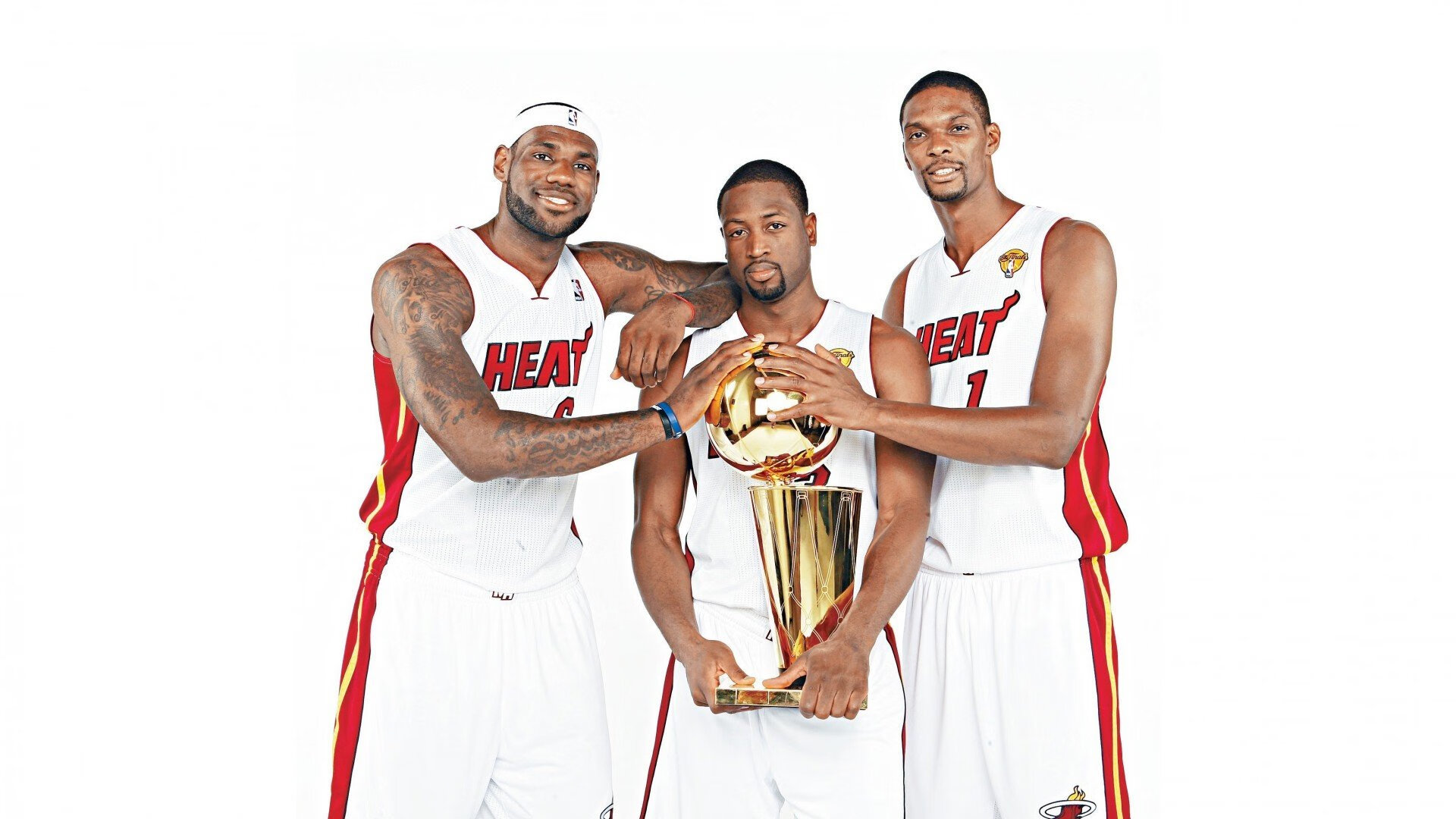 内马尔，舞台越大越强，意甲焦点战之夜见证巨星本色